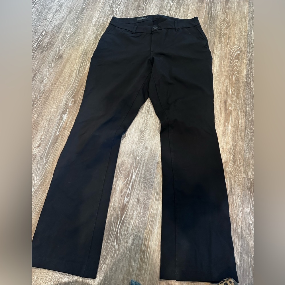 A Kut Above Women’s Slack Pants Size 14